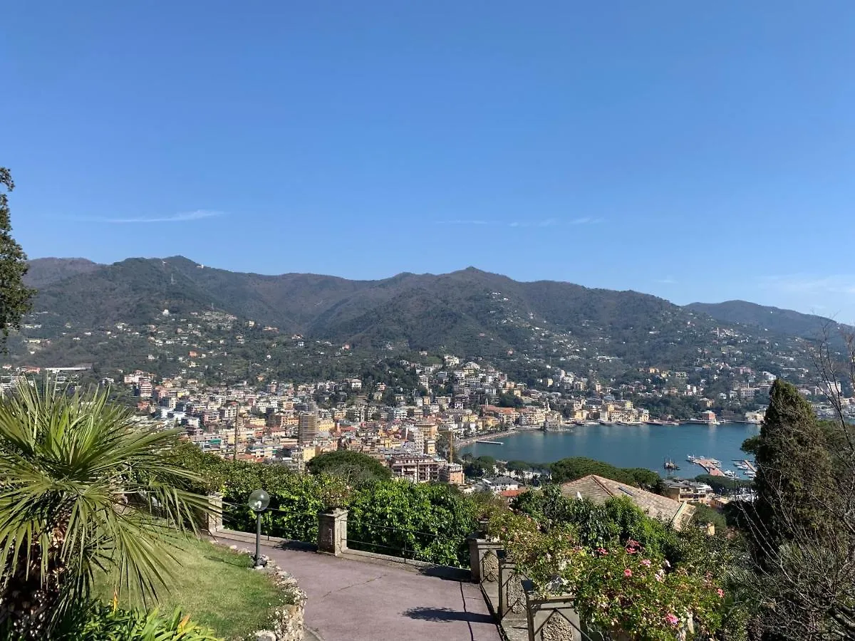 La Casa Nel Castello By Holiday World Apartment Rapallo Italy