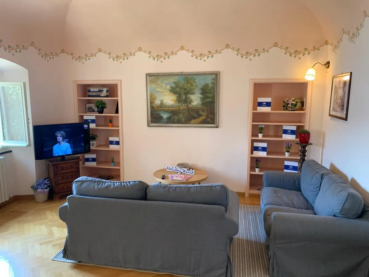 La Casa Nel Castello By Holiday World Apartment Rapallo Italy
