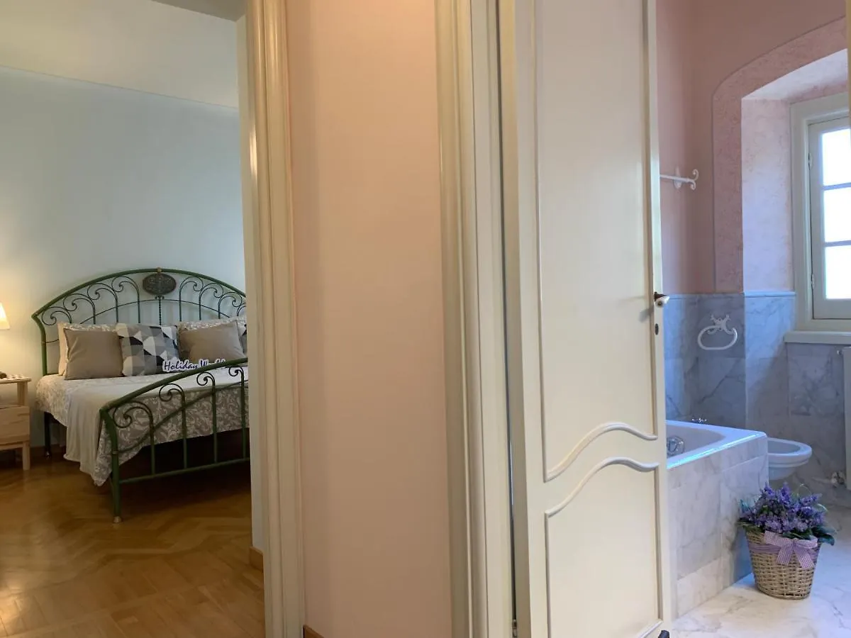 La Casa Nel Castello By Holiday World Apartment Rapallo