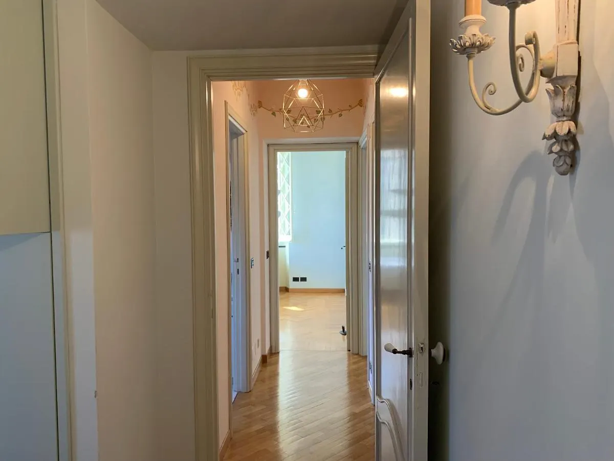 La Casa Nel Castello By Holiday World Apartment Rapallo